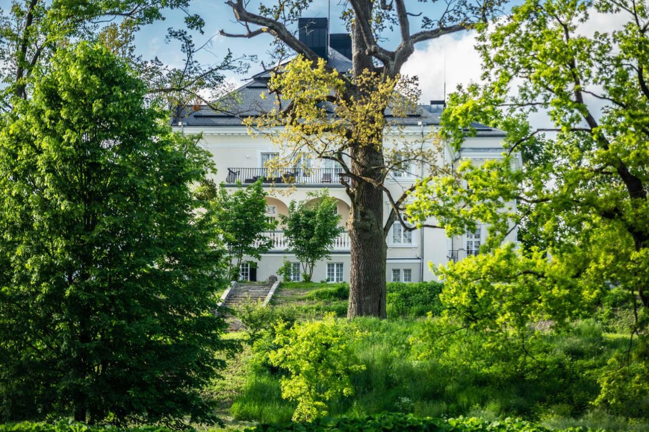 Готель Palac Komierowo Sepolno Krajenskie Екстер'єр фото