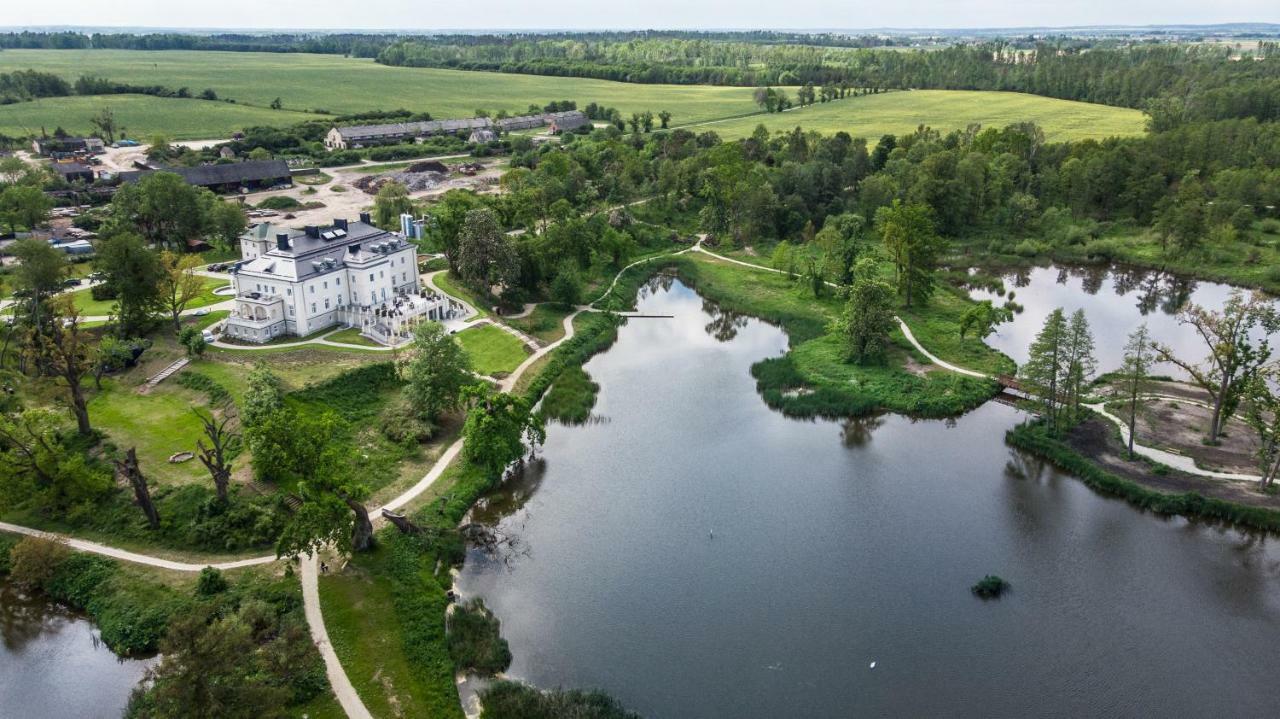 Готель Palac Komierowo Sepolno Krajenskie Екстер'єр фото